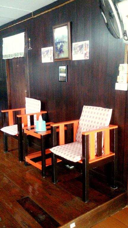 Baan Mai Guesthouse Mae Hong Son Eksteriør billede