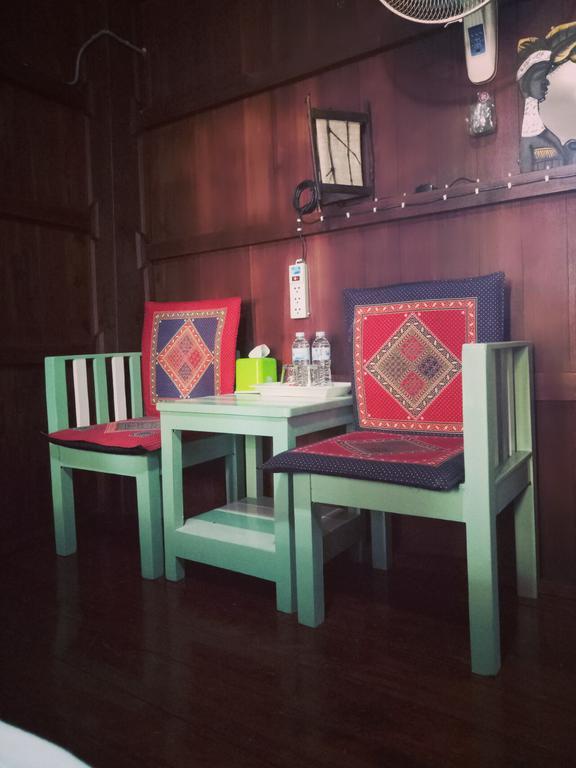 Baan Mai Guesthouse Mae Hong Son Eksteriør billede