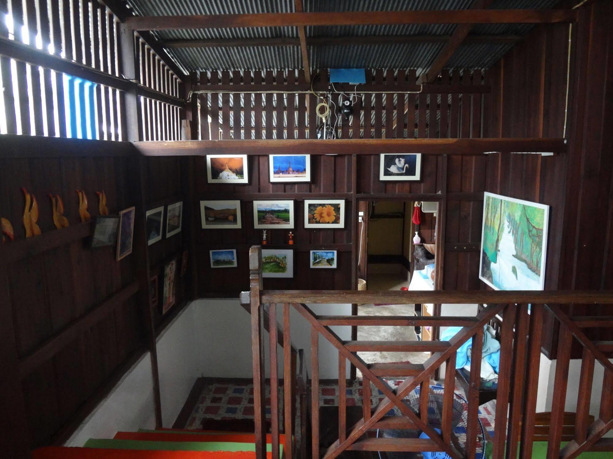 Baan Mai Guesthouse Mae Hong Son Eksteriør billede